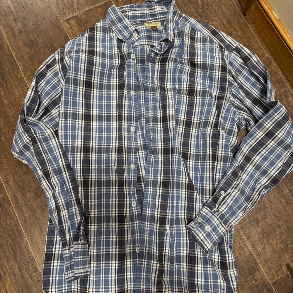 Sonoma Men's Navy and White Plaid Button Down Shirt